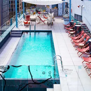 Отель Ibis Styles Bogatell, Барселона