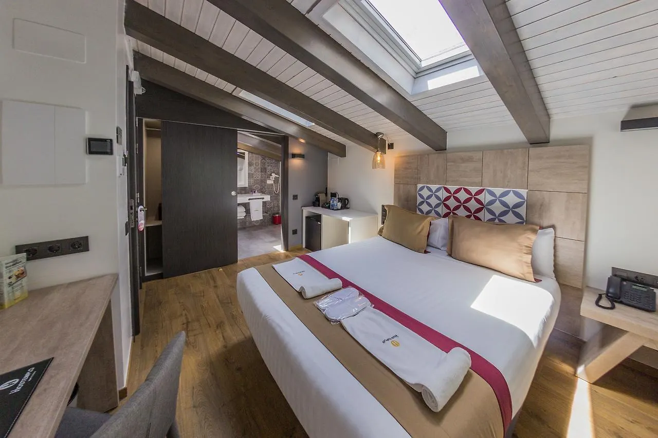 Hotel Boutique Hostemplo Sagrada Familia Barcelona