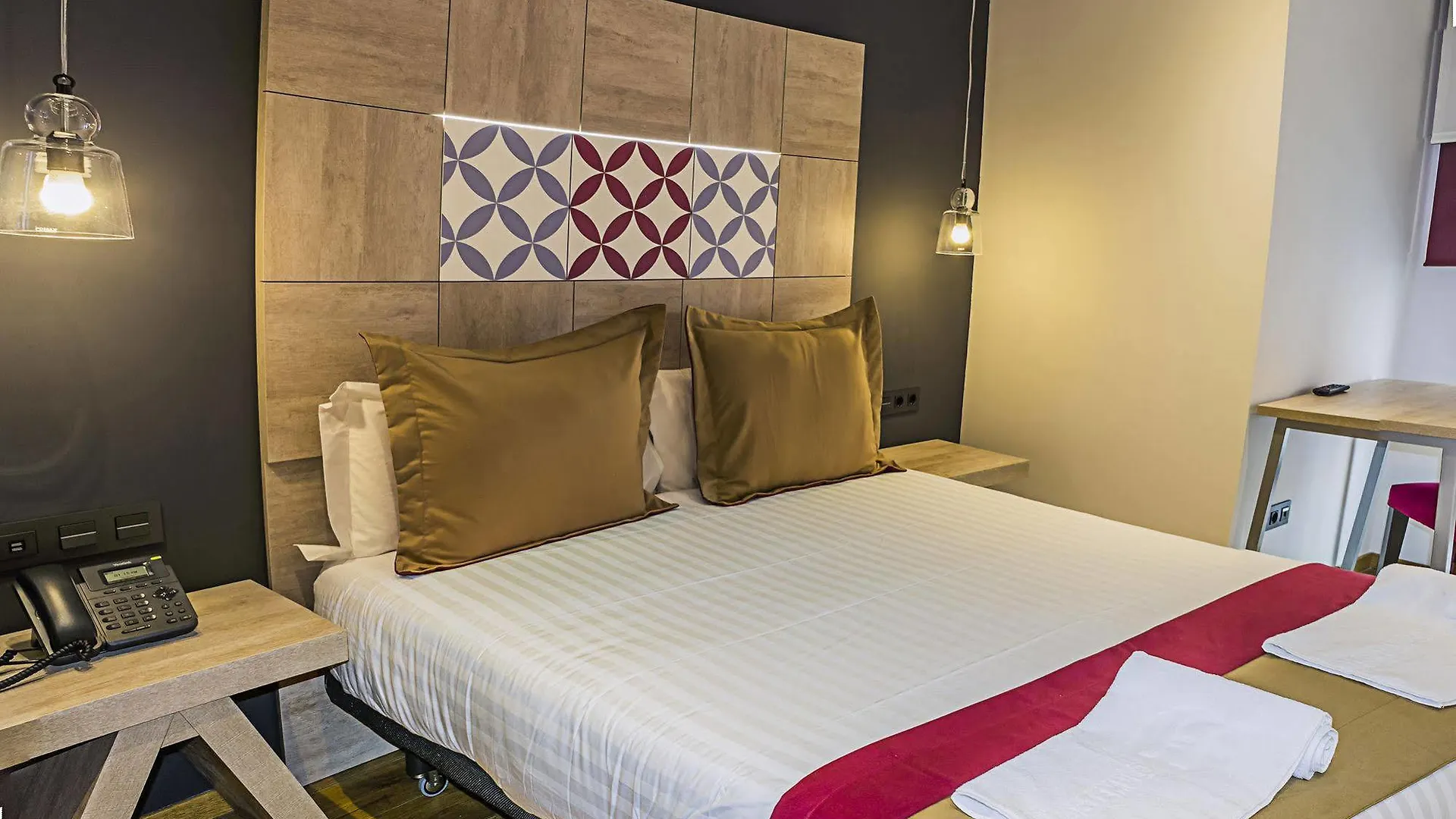 Boutique Hostemplo Sagrada Familia Hotel Barcelona